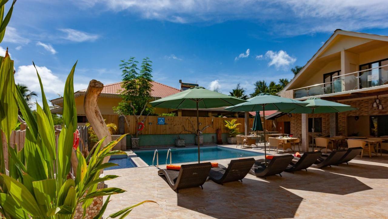 Chez Bea Luxury Villa Baie Sainte Anne Exterior photo